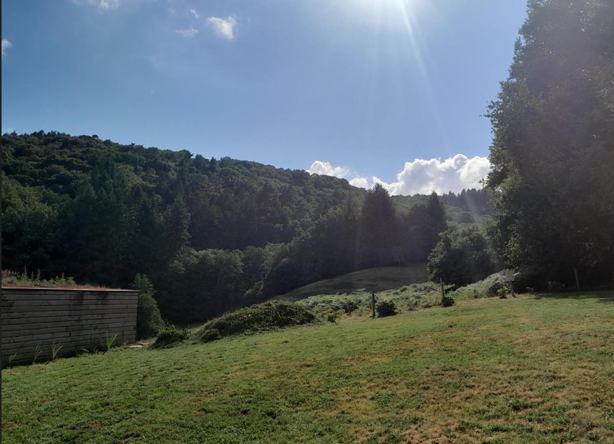 Chalet Charmant A Saint-Sylvestre Avec Terrasse Et Jardin Ambazac Экстерьер фото